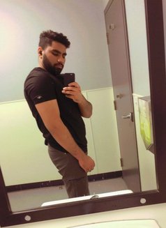 Aarav - Acompañantes masculino in Toronto Photo 4 of 4