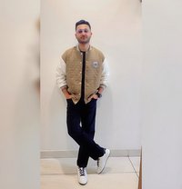 Aarav Khannaa - Male escort in Noida