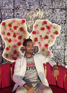 Aarav Rajput - Male companion in Durgapur Photo 4 of 8