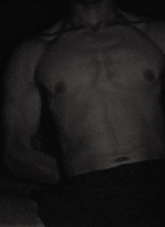 Aarav Ray - Male escort in Ahmedabad Photo 2 of 4