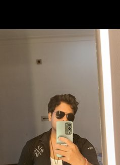 Aarav Sharma - Male escort in Mumbai Photo 1 of 8