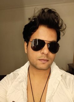 Aarav Sharma - Male escort in Mumbai Photo 7 of 8