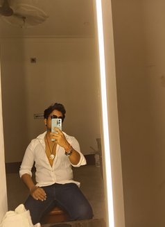 Aarav Sharma - Male escort in Mumbai Photo 8 of 8