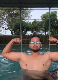 Aarmaan Roy / Male escort For Females - Male escort in Dehradun, Uttarakhand Photo 4 of 5