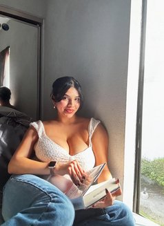 Aarna - escort in Ahmedabad Photo 2 of 4