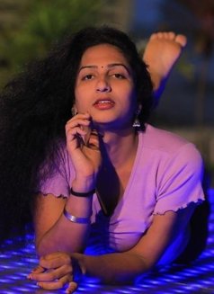 Aarna - Transsexual escort in Hyderabad Photo 4 of 4