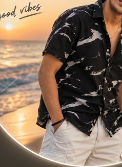 Aarnab - Male escort in Ahmedabad Photo 1 of 1