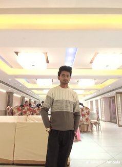 Aarnav Aggarwal - Male escort in Ambala Photo 2 of 6