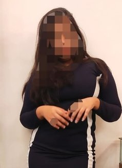 Aarohi, 20yrs College Girl. Independent - escort in Mumbai Photo 1 of 8