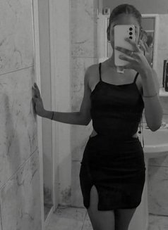 Aarohi(aaru), Delhi Young College Girl - escort in New Delhi Photo 5 of 6