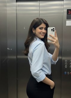 Aarohi Best Service Party Models - escort in Mumbai Photo 1 of 1