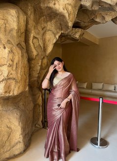 Aarohi - escort in Dehradun, Uttarakhand Photo 9 of 9