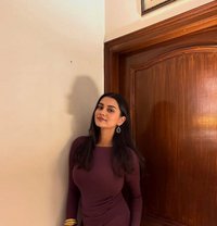 Aarohi - puta in Malmö