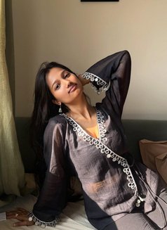 Zoya web cam or real meet - escort in Bangalore Photo 1 of 2