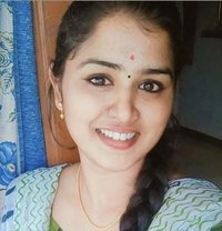 Aarohi - escort in Coimbatore Photo 1 of 3