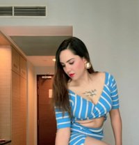 Aarohi - escort in Kolkata Photo 1 of 3