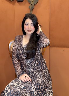 Aarohi - escort in Kochi Photo 2 of 3