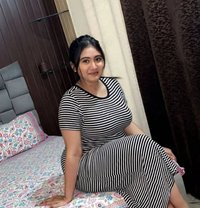 Aarohi - escort in Kolkata