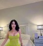 Aarohi - escort in Kolkata Photo 1 of 3