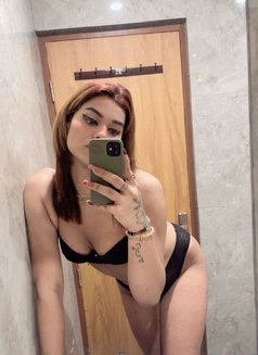 Aarohi - Transsexual escort in Gurgaon Photo 25 of 25