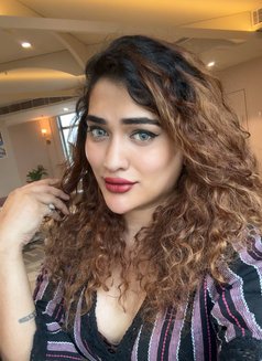 Aarohi - Acompañantes transexual in Thane Photo 23 of 25