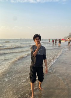 Aaron Crunch - Male escort in Mumbai Photo 2 of 2