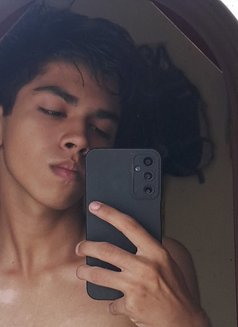 Aaron - Acompañantes masculino in Mumbai Photo 4 of 5