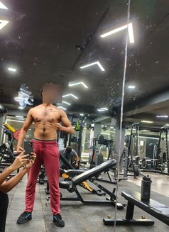 Aaron - Acompañante masculino in Bangalore Photo 3 of 7