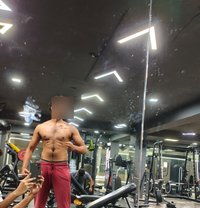 Aaron - Acompañante masculino in Bangalore