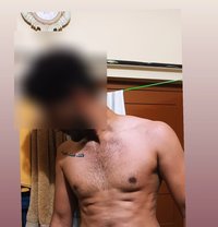 Aaron - Male companion in Bangalore