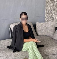 Myself Aarthi From India - in Dubai - escort in Dubai