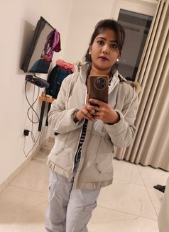 Aarti - escort in Lucknow Photo 3 of 3