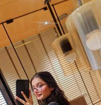 Aarti Independent Girl in Cp - puta in New Delhi