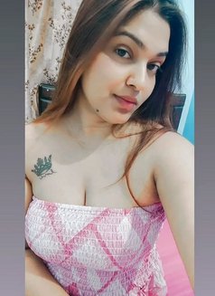 Aarti - escort in Vadodara Photo 3 of 3