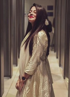 Aarti Sharma Cash on Hand to Hand Paymen - escort in Jaipur Photo 1 of 4