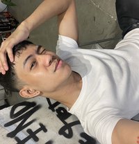 Aartt - Male escort in Makati City