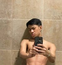 Aartt - Male escort in Manila