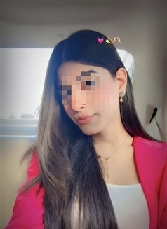 Aarunya - escort in Bangalore Photo 4 of 8
