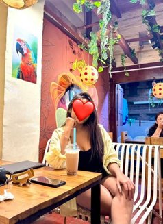 Independent girl for hand cash service - escort in Kathmandu Photo 2 of 2