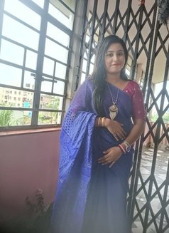 Aarushi Escort Service - escort in Kolkata Photo 1 of 6