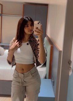 Aarushi - escort in Ahmedabad Photo 1 of 3