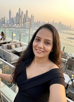 Aarushi - escort in Kochi Photo 1 of 1