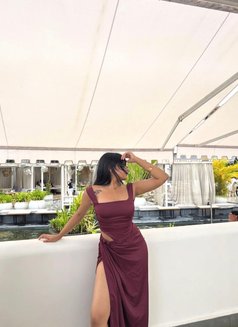 Aarushi - escort in Kolkata Photo 1 of 4