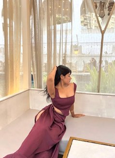Aarushi - escort in Kolkata Photo 3 of 4