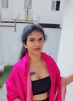 Aarvee Reddy - Transsexual escort in Hyderabad Photo 3 of 3