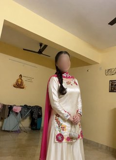 Aarvi Independent Kashmiri Girl - escort in Bangalore Photo 4 of 6