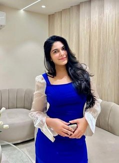 Aarvi - escort in Ahmedabad Photo 2 of 4
