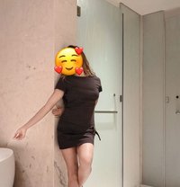 Aarvi - escort in New Delhi