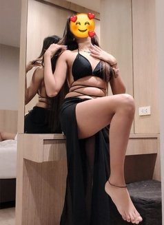 Aarvi - escort in Pune Photo 12 of 15