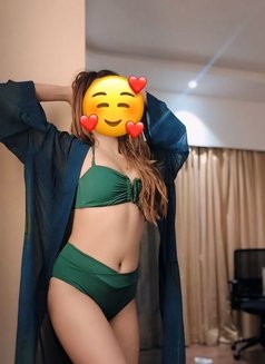 Aarvi - escort in Bangalore Photo 1 of 15